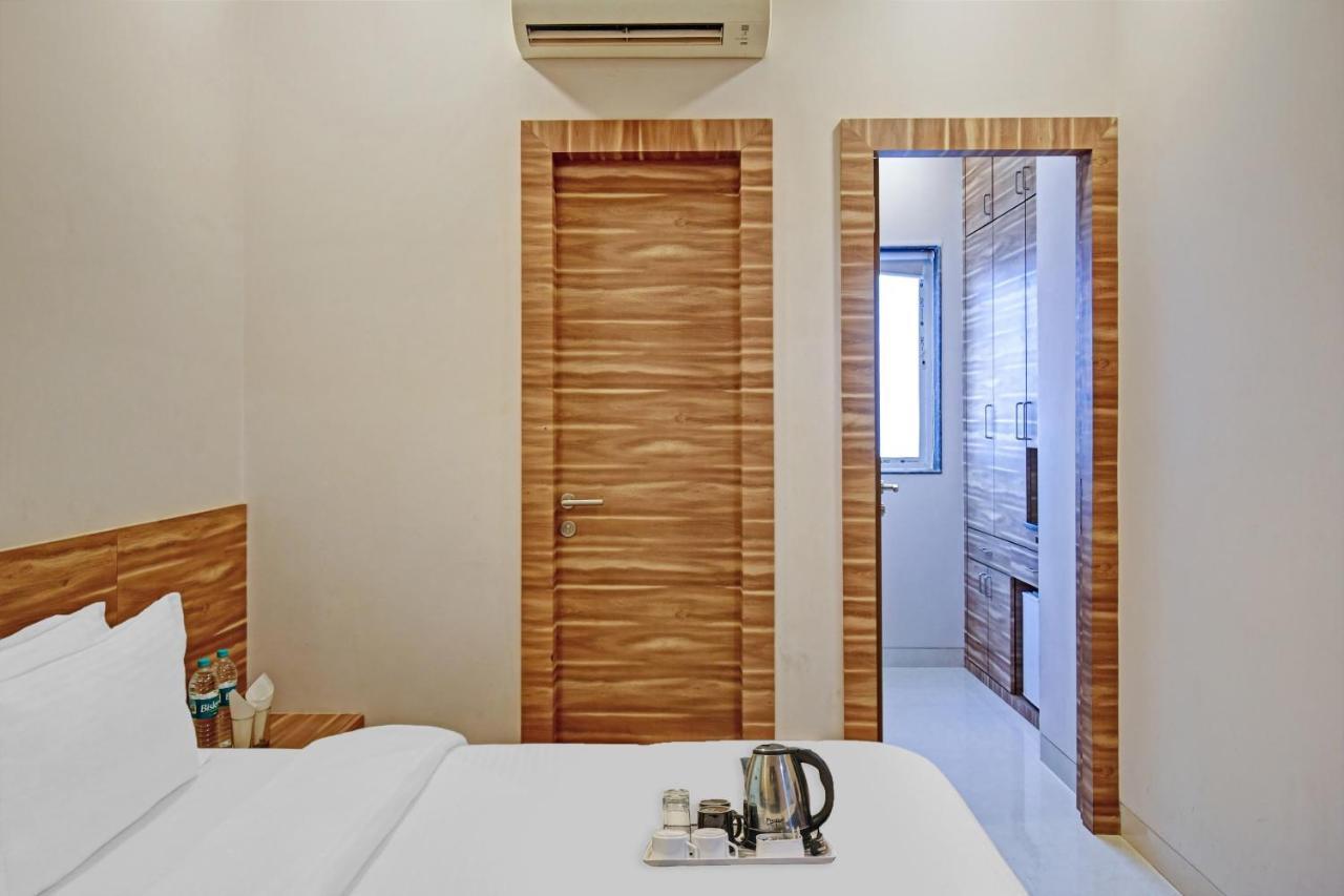 Super Townhouse Hotel All In One Near City Centre Salt Lake Salt Lake City 外观 照片