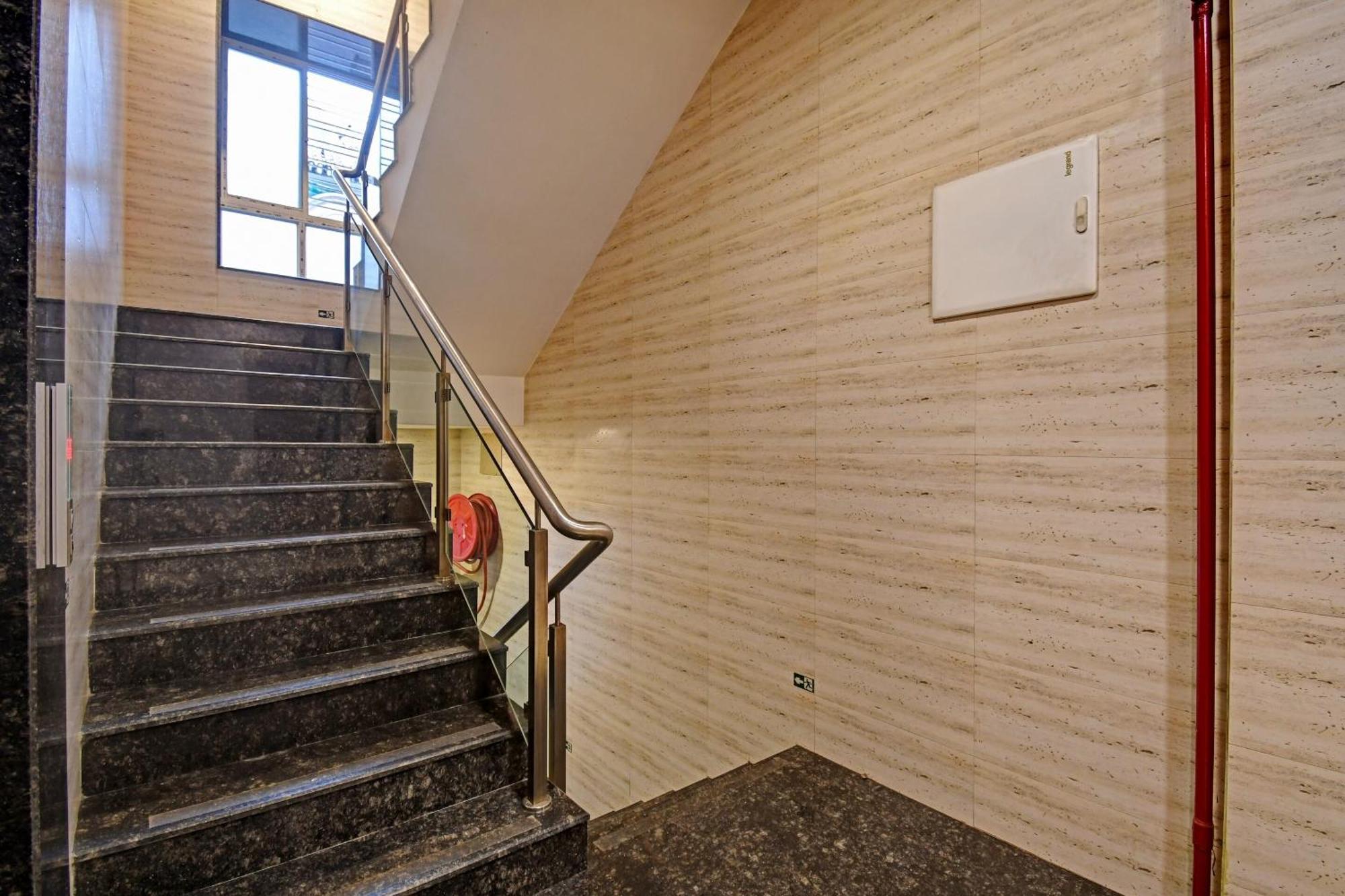 Super Townhouse Hotel All In One Near City Centre Salt Lake Salt Lake City 外观 照片
